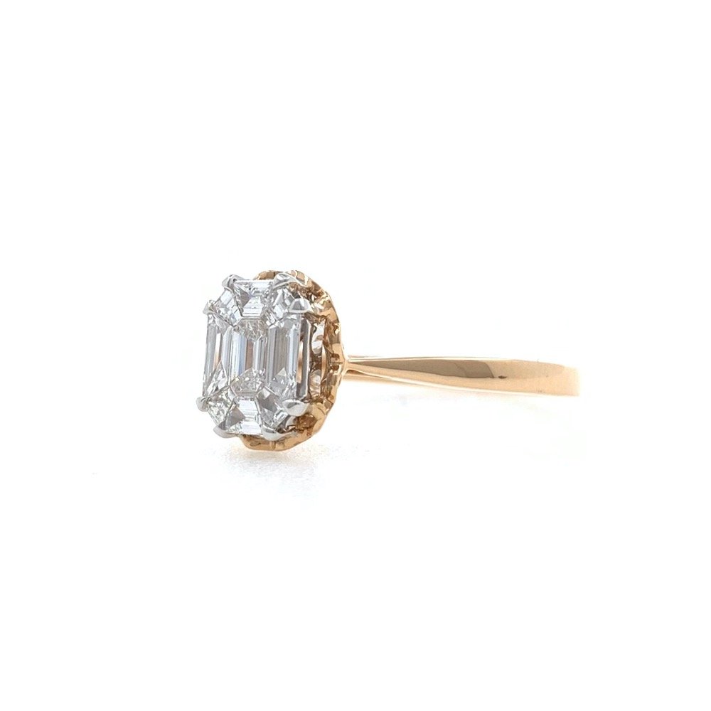 Beautiful engagement ring in modified cut diamonds studded in 18k rose gold - 0.39 carats - 2.440 Grams - 0lr29