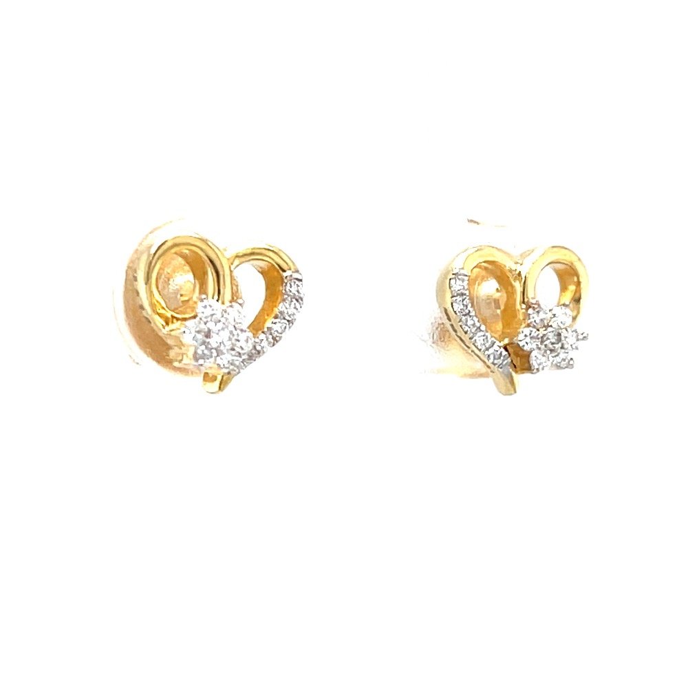 Schön little heart diamond stud in 18k yellow gold