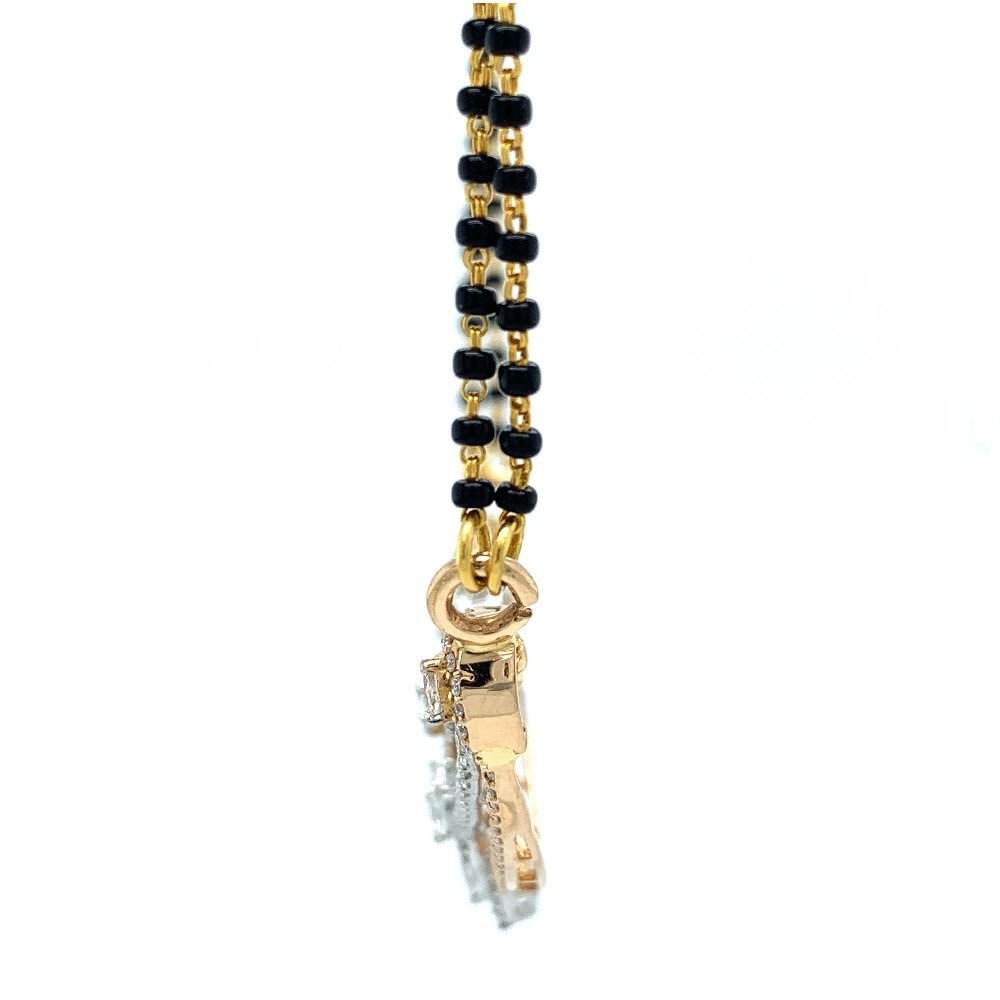 Three Lines with Tear Drop shapes in Round & Pear Diamond in 18k Rose Gold - 7.560 Grams - VVS EF - 1.68 carats - 8SHP33