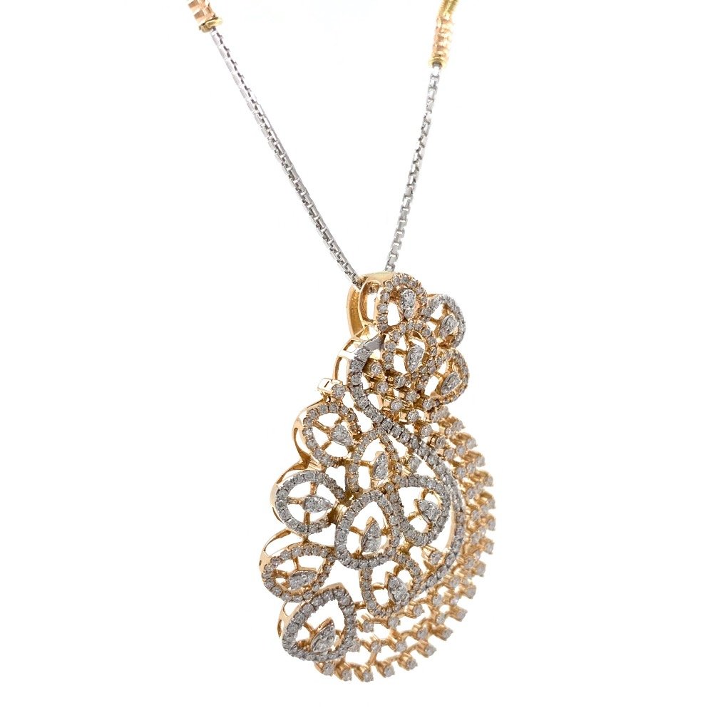 Mirum diamond pendant in 18k rose gold 9shp22