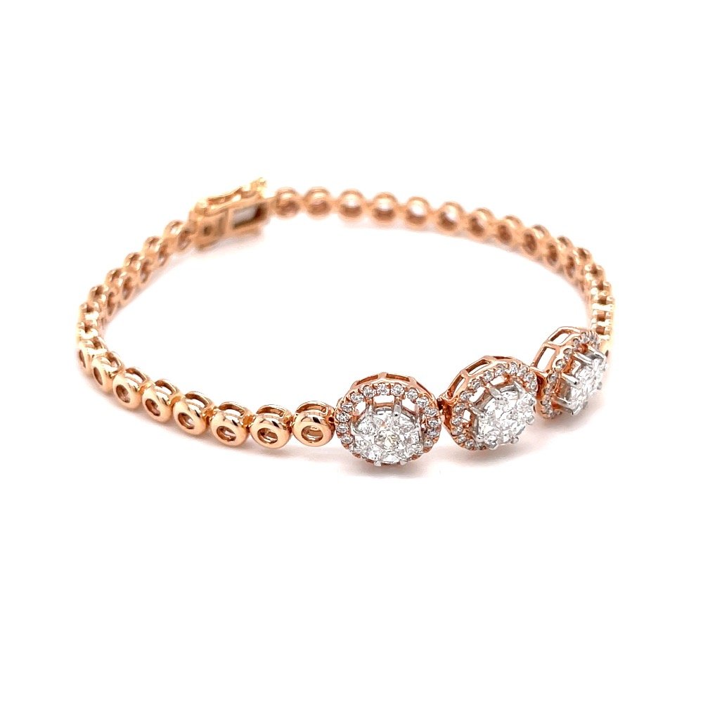 Trio pressure set eva diamonds with round bracket