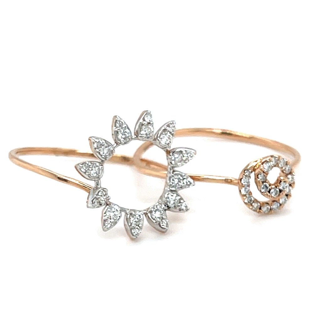 Stackable Ring with a Flower Motif in 18k Rose Gold 0LR162