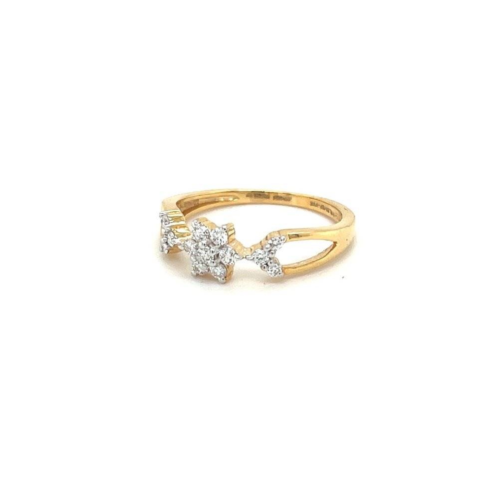 Royale Floral Diamond Ring for Everyday Wear