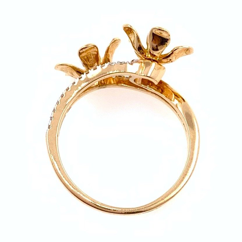 18kt / 750 rose gold two flower daily wear diamond ring 8lr170