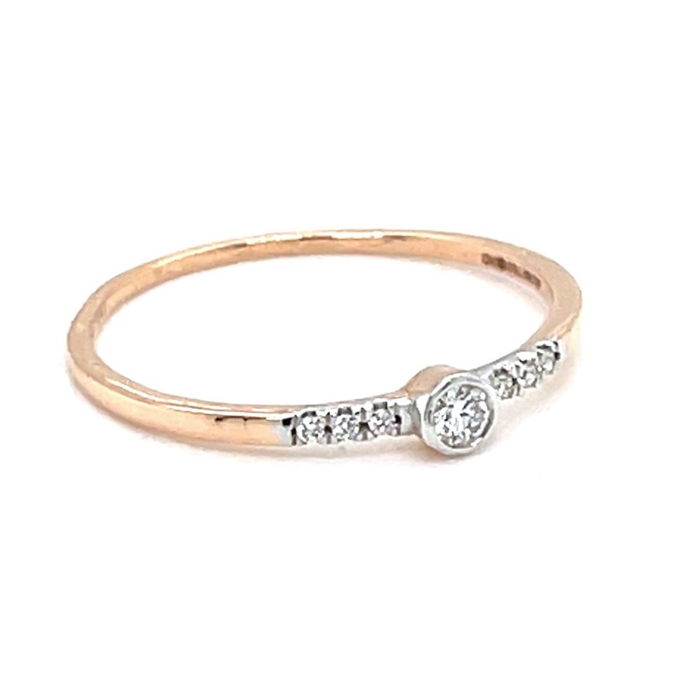 Classic Single Line Diamond Band Ring in 18K Rose Gold 0LR172